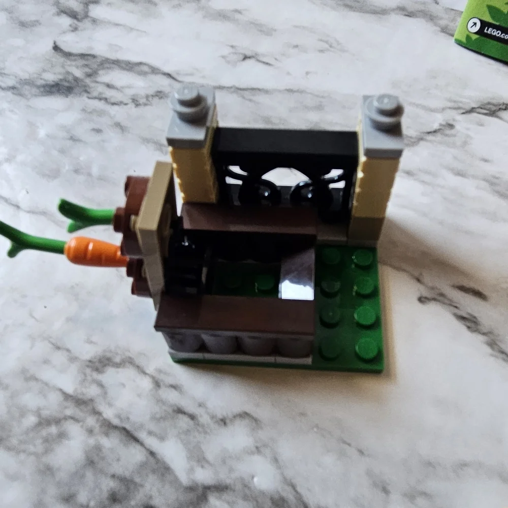 LEGO Easter Egg Hunt #40237 Retired Set